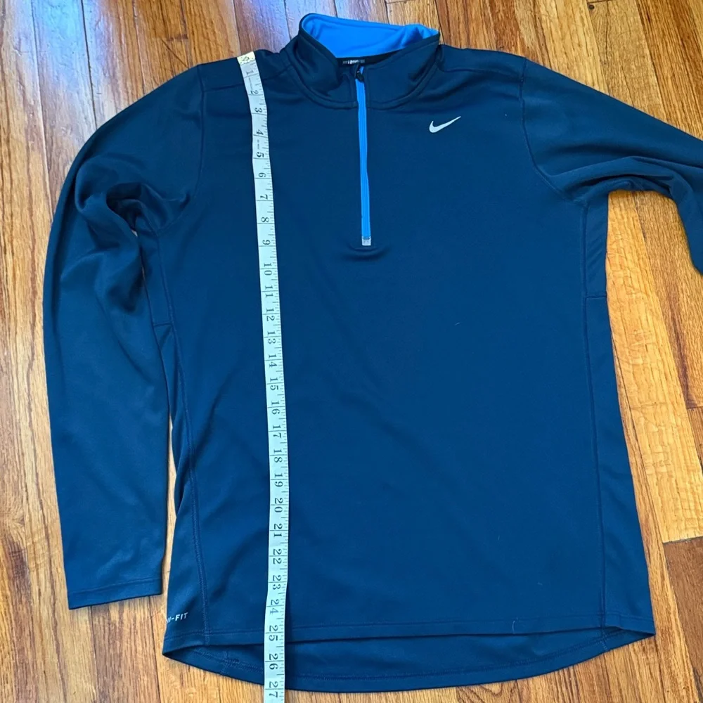 Nike Men's Navy Blue Performance 1/4” long sleeve shirt - Picture 7 of 10